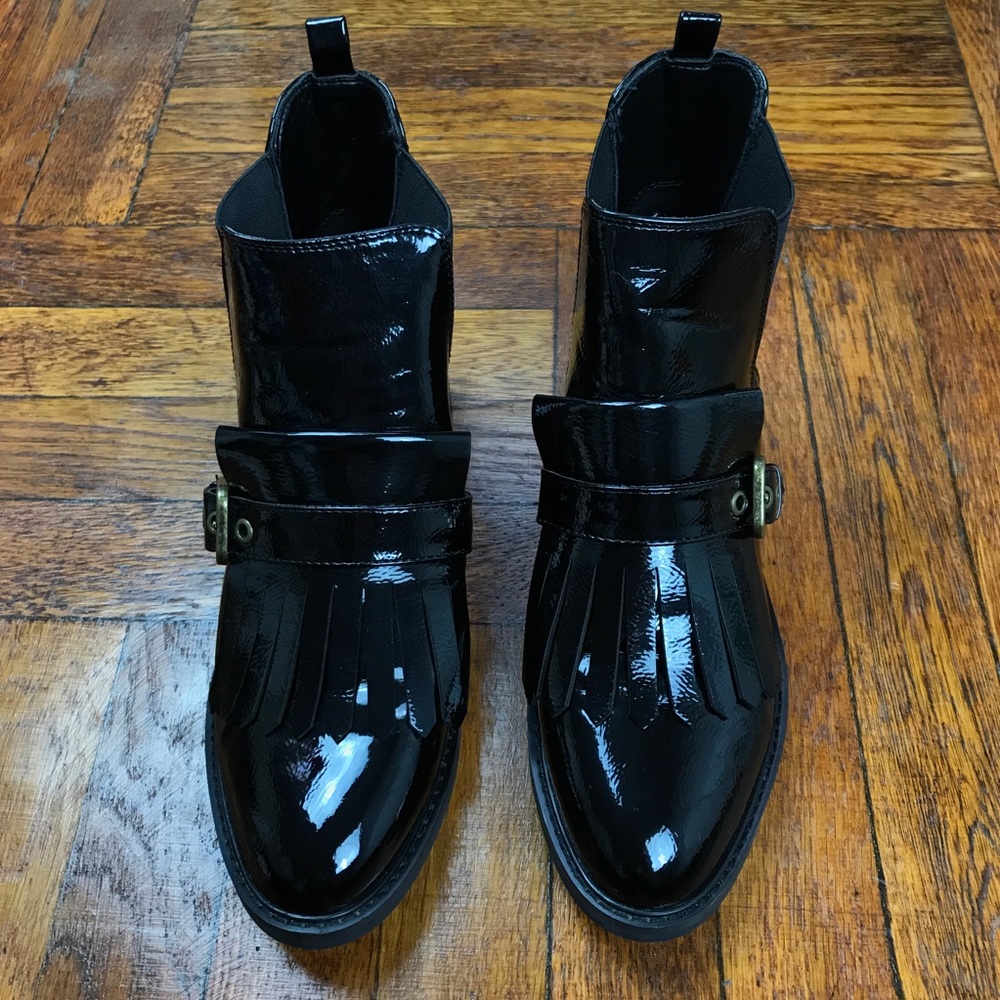 Black shiny boots
